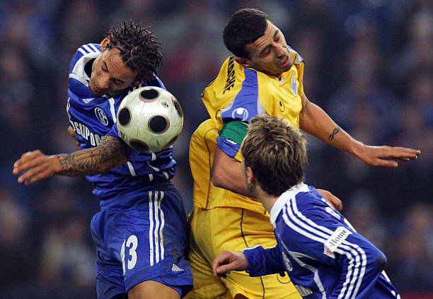 美元签下一 美元签下一