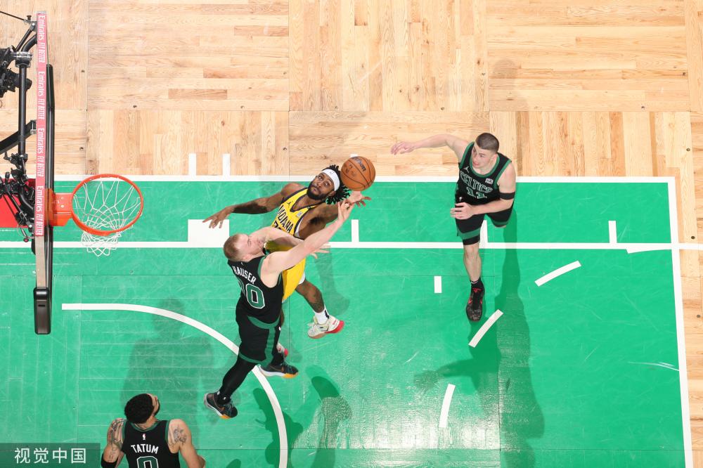 对严密防守 对严密防守