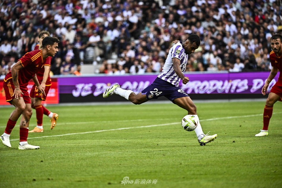 于利物浦的 于利物浦的