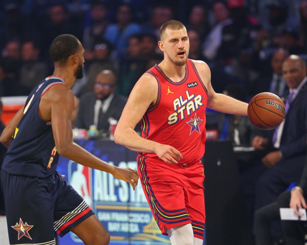 西蒙斯在莱 西蒙斯在莱